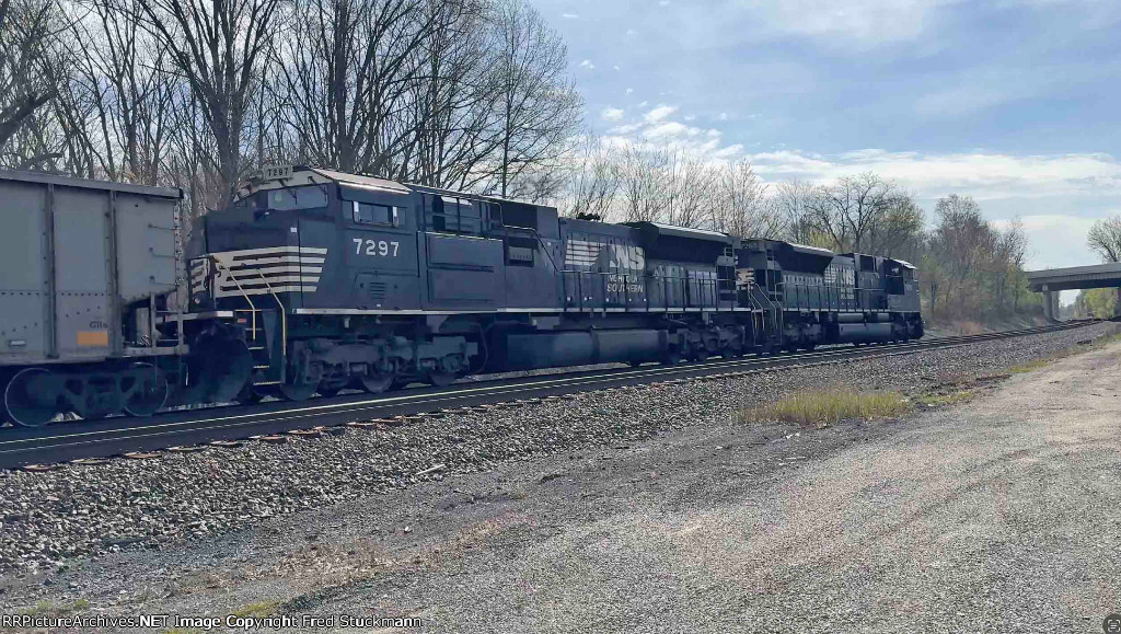 NS 7297 these 2 were manned and called C76.